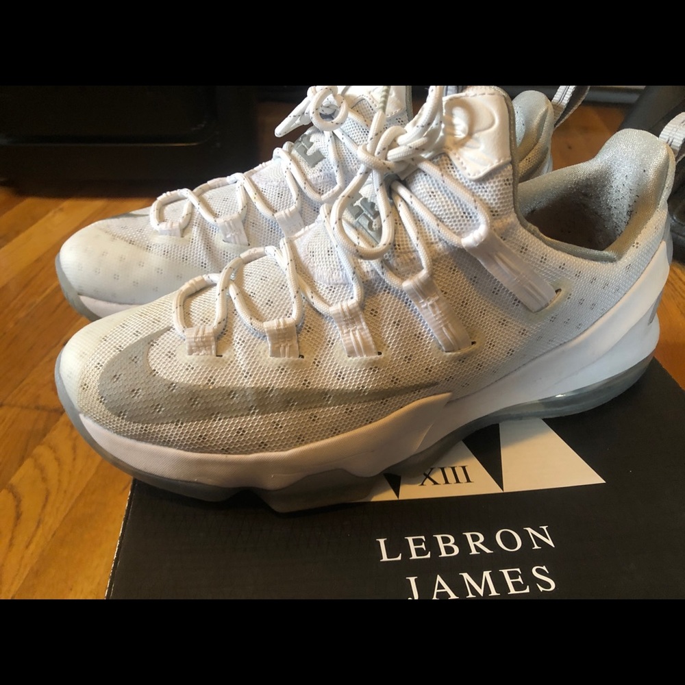 Nike LeBron James XIII 8’s Size 12 🔥🔥